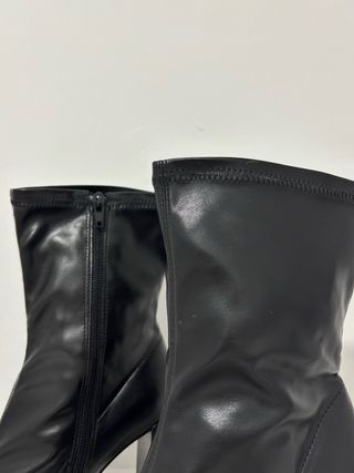 Botines tacón geométrico negro talla 41