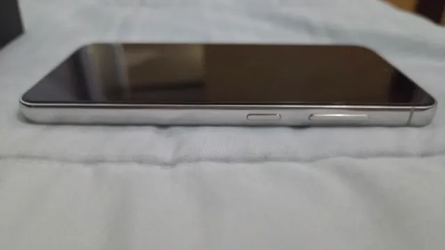 Samsung Galaxy S23 256GB Blanco