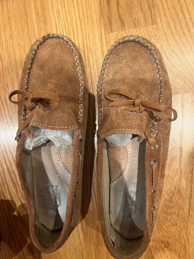 Mocasines de ante camel (Nº 33)