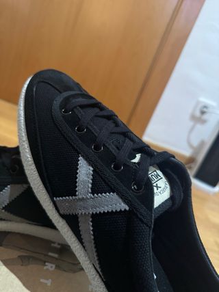 Zapatillas Munich Negras y Grises