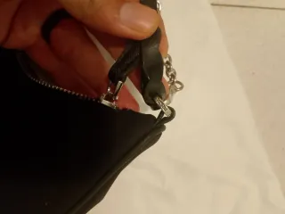 Borsa Prada Re-Edition 2005 Nera Zipper problem