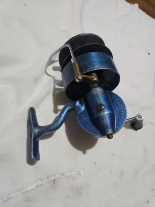 Carrete de pesca SAGARRA 