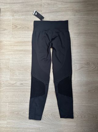 MALLAS ADIDAS AEROKNIT TIGHT