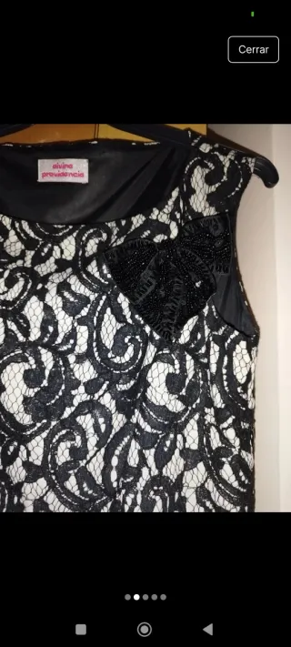 Vestido encaje negro y blanco - Divina Providencia