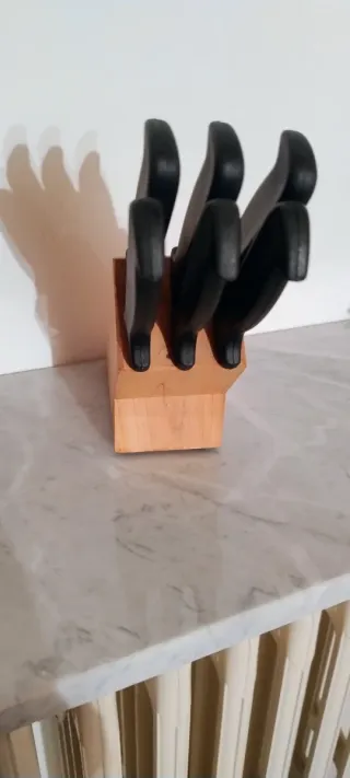 Ceppo portacoltelli in legno