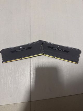 Corsair Vengeance RGB RAM 2x16GB 3200MHz DDR4