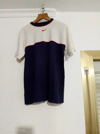 Camiseta Nike Vintage Azul y Blanca