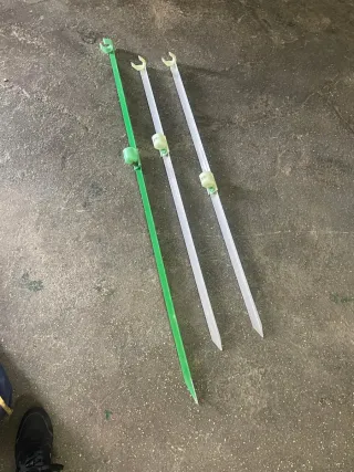 3 picchetti da pesca