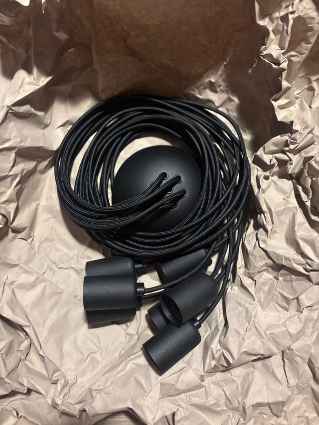 Lámpara Molly Habitat Negra