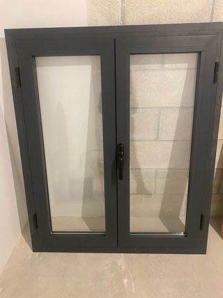 Ventana aluminio negro Climalit