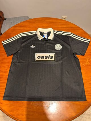 Camiseta Adidas x Oasis Negra Jacquard
