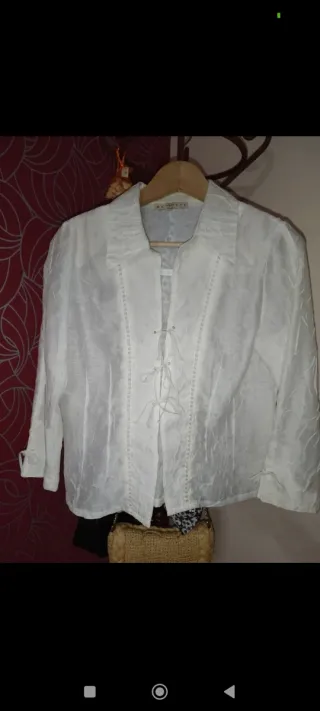 Traje de lino blanco chaquetita y falda - Benotti