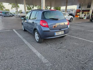 Renault Clio 2006