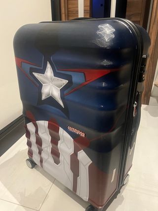 Maleta Mediana American Tourister Súper Héroes