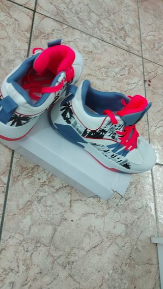 Zapatillas deportivas talla 42 multicolor