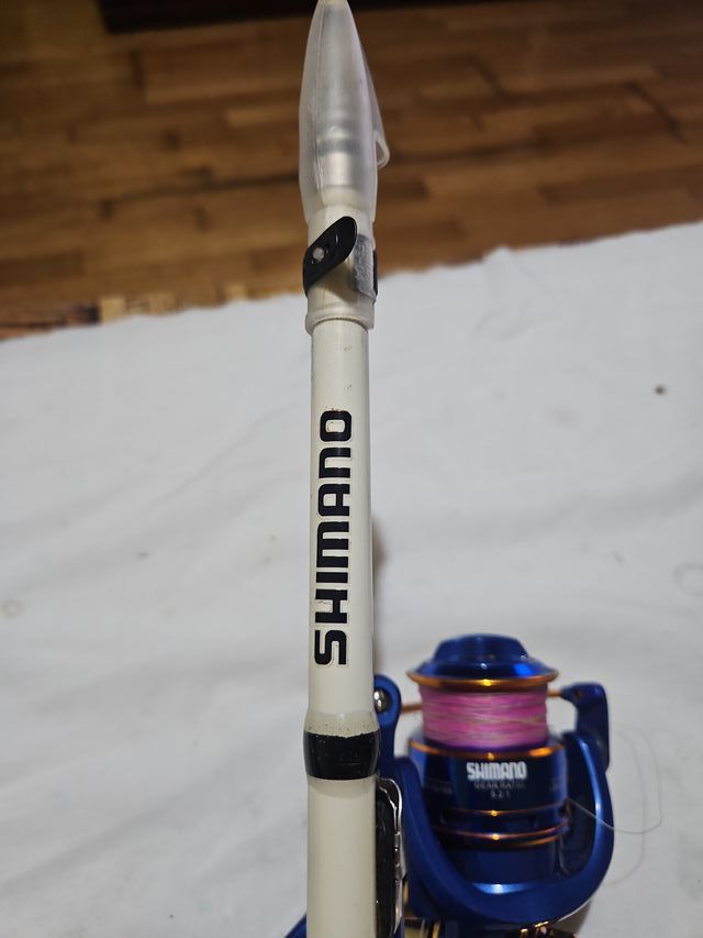 Caña y carrete Shimano para calamares