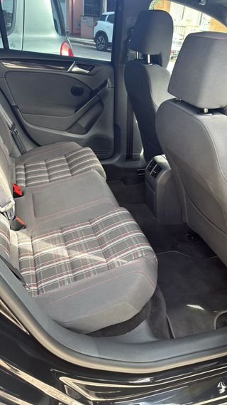 Volkswagen Golf 2011