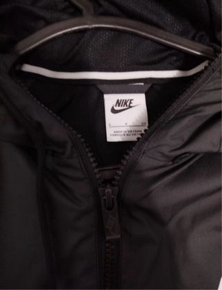 Cortavientos Nike Gris oscuro