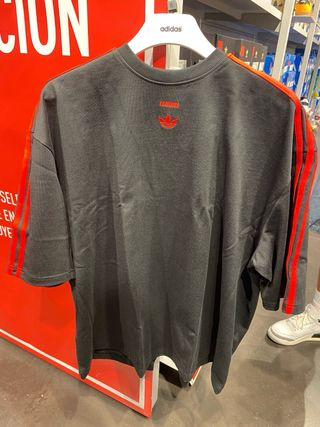 Camiseta Adidas x Willy Chavarria Negra
Talla M
