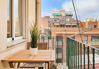 Piso en venta en Sants en Barcelona