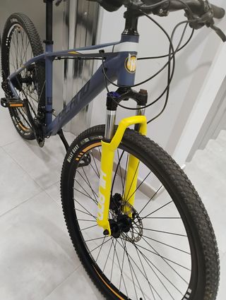 Bicicleta Montaña Hiland Azul y Amarilla