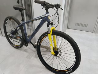 Bicicleta Montaña Hiland Azul y Amarilla