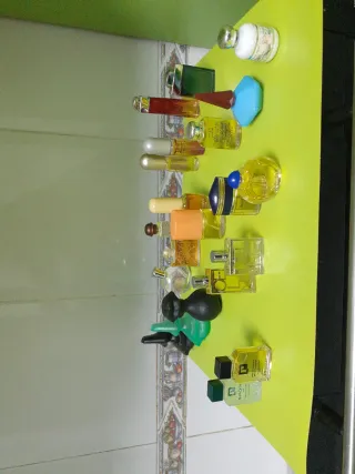 Miniaturas de Perfume Variadas