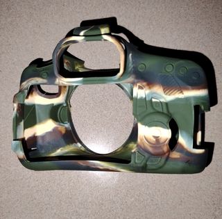 Custodia per fotocamera mimetica