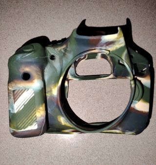 Custodia per fotocamera mimetica