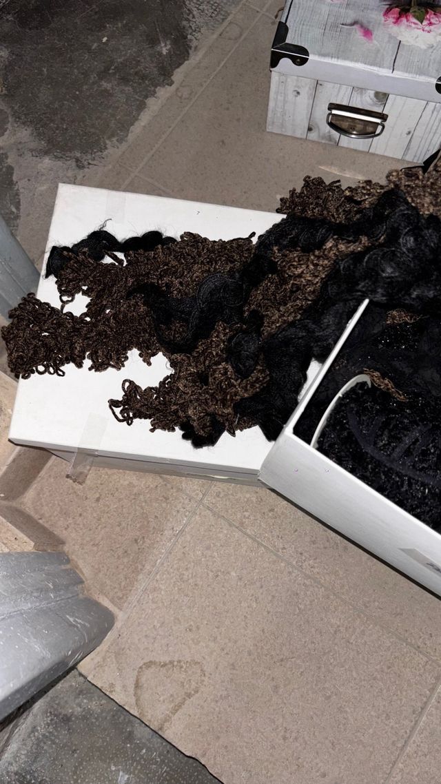 Pasamanería negra marrón gris rosa