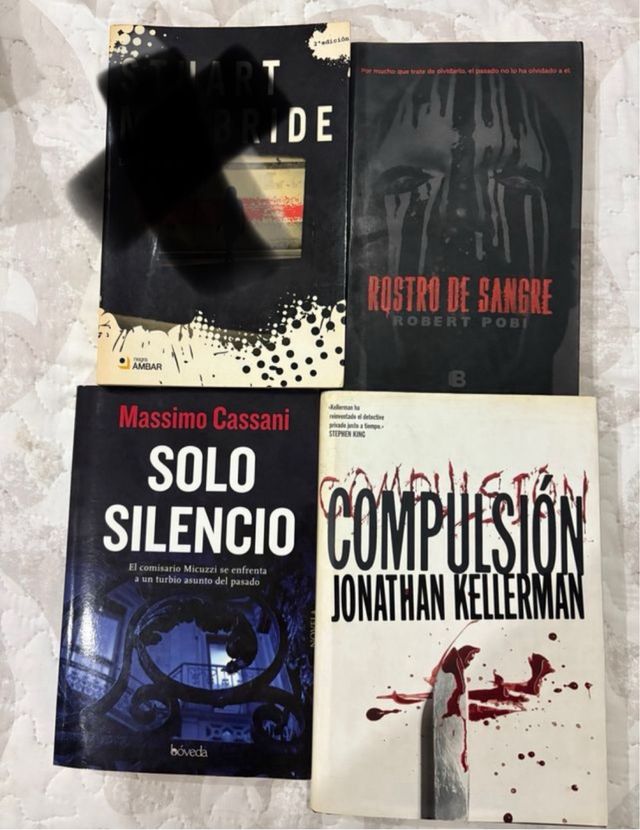 LOTE 14 LIBROS - NOVELA NEGRA