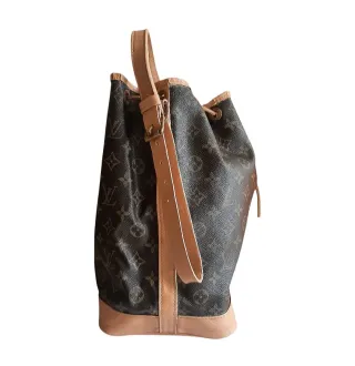 Ejemplo de Restauracion Louis Vuitton Noe