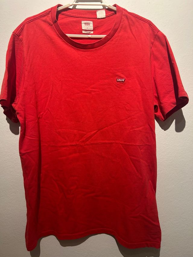 Camiseta Levi's Roja Talla M