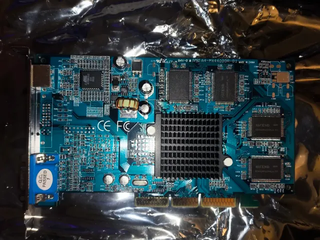 Tarjeta Gráfica nVidia GeForce4 M440SD1P-64M