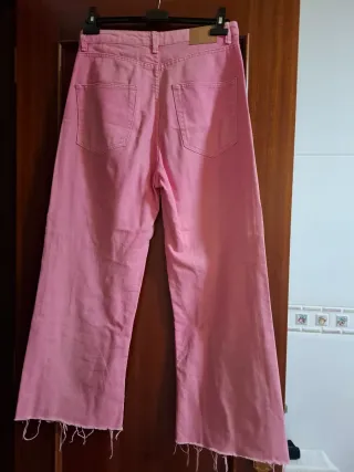 Pantalón Bershka rosa ancho