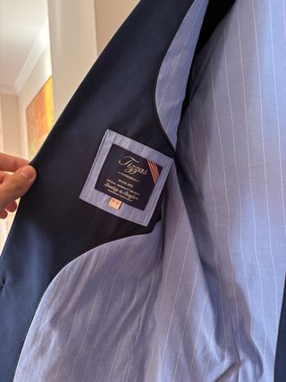 Traje azul completo
