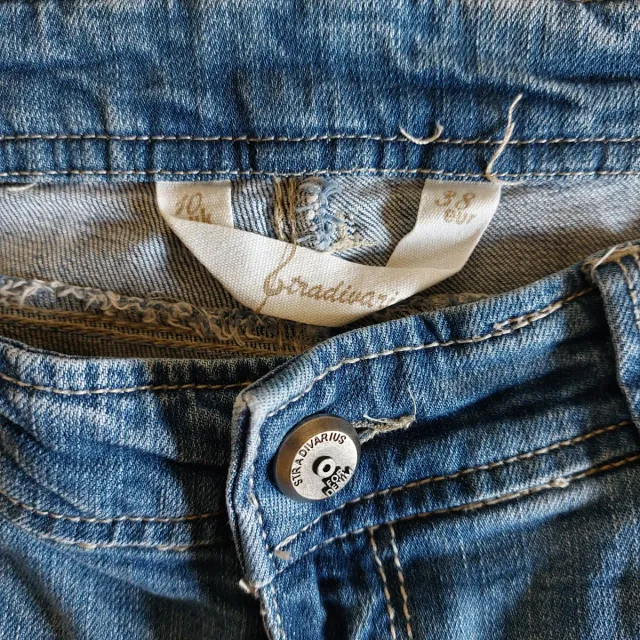 Vaqueros Stradivarius Talla 38