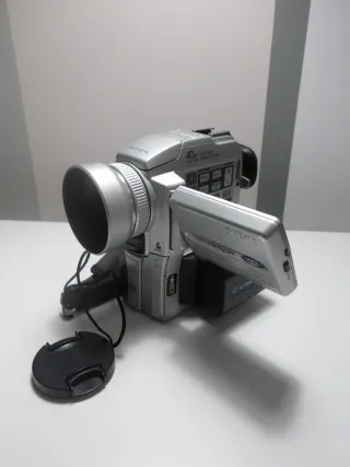 Videocámara Sony DCR-PC110E MiniDV
