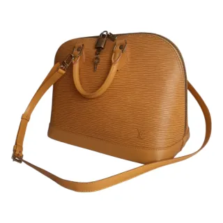 Ejemplo de Restauración Louis Vuitton Alma PM
