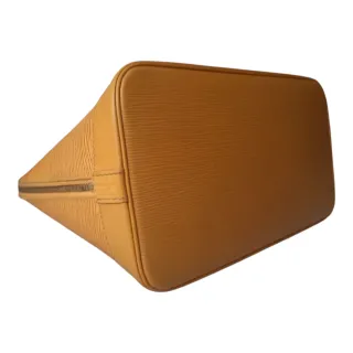 Ejemplo de Restauración Louis Vuitton Alma PM
