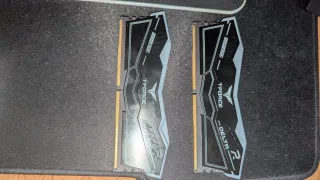 Memoria RAM T-FORCE DDR5 6000MHz CL30
2x16 gigas