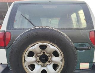 Guantera nissan 685000x802 terrano terrano 359086