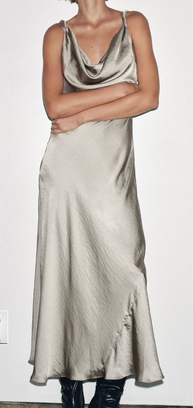 Vestido tirantes gris satinado