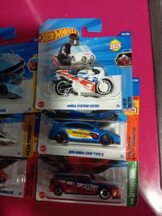 Lote Hot Wheels: Honda, Mazda, Datsun