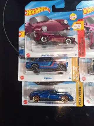 Hot Wheels: Porsche 911, BMW 2002, Pagani