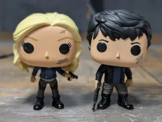 Funko Pop The 100 Clarke e Bellamy