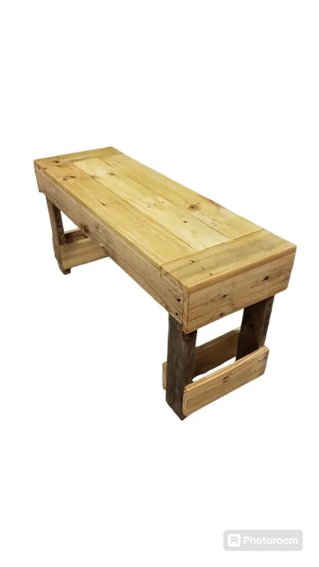 Panca rustica in legno