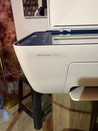 Impresora HP Blanca y Azul