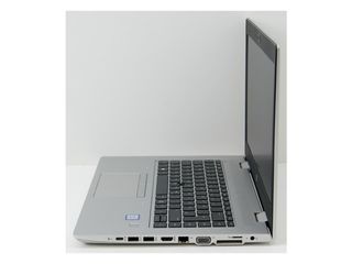 Portátil HP 640 G8 14" i5 11a 16Gb RAM 512Gb M2