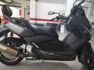 YAMAHA XMAX 250